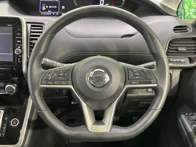 Nissan SERENA 2018-04 10664-13