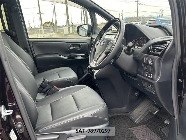Toyota ESQUIRE 2021-01 218805-15