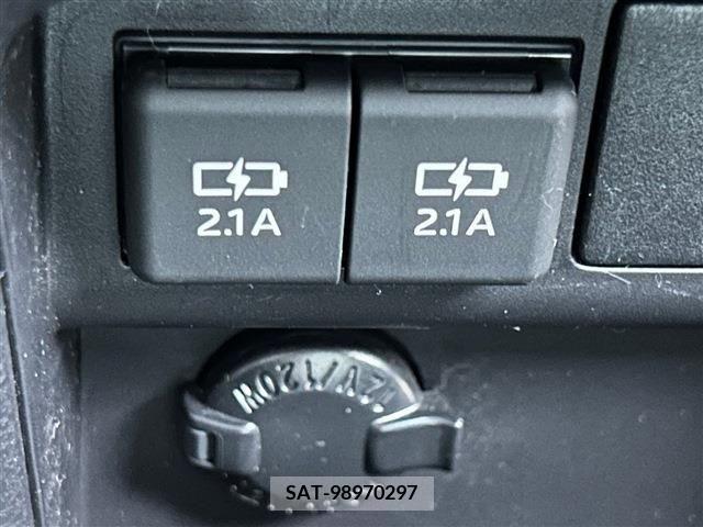 Toyota ESQUIRE 2021-01 218805-13