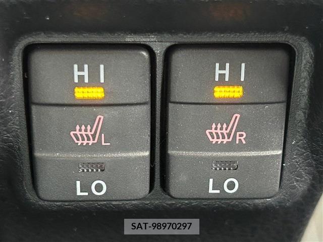 Toyota ESQUIRE 2021-01 218805-12