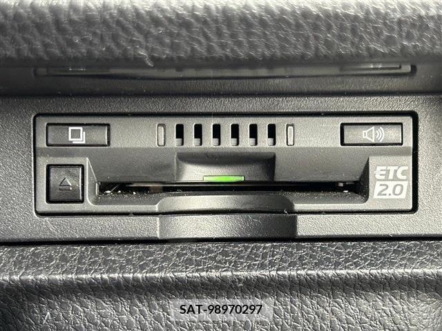 Toyota ESQUIRE 2021-01 218805-11