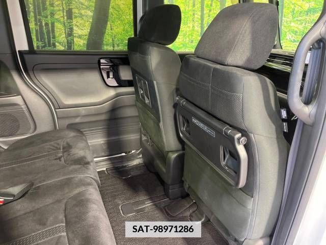 Honda N BOX CUSTOM 2023-01 364865-9
