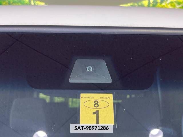 Honda N BOX CUSTOM 2023-01 364865-5