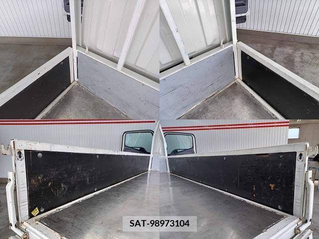 Mitsubishi CANTER 2015-03 302527-9