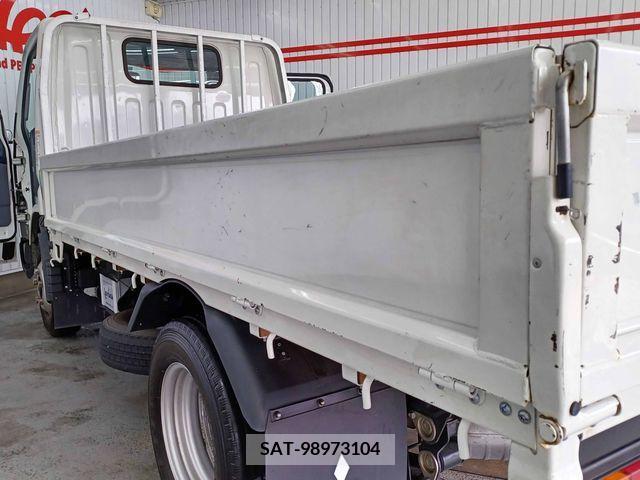 Mitsubishi CANTER 2015-03 302527-11