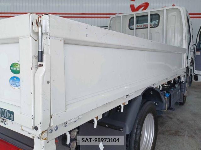 Mitsubishi CANTER 2015-03 302527-10