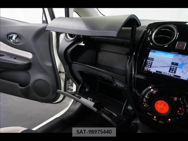 Nissan NOTE 2019-03 281006-12