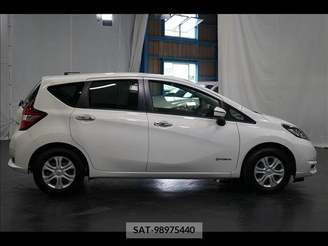 Nissan NOTE 2019-03 281006-15