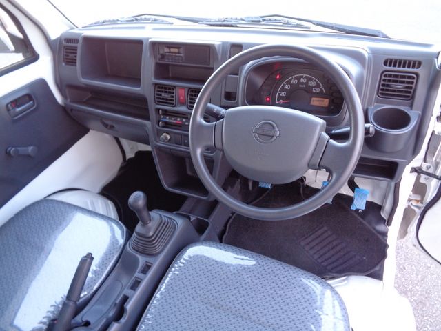 Nissan CLIPPER 2015-06 25030-1