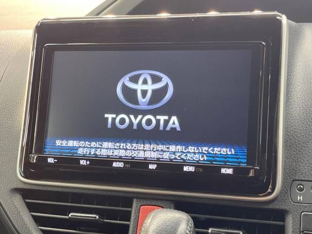 Toyota VOXY 2018-11 194544-3