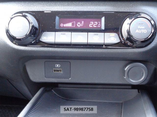 Nissan NOTE 2021-06 302474-9