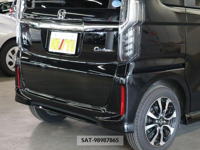 Honda N BOX CUSTOM 2018-09 329704-23