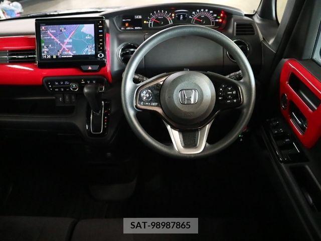 Honda N BOX CUSTOM 2018-09 329704-9