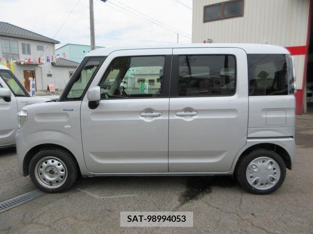 Suzuki SPACIA 2019-03 236979-6