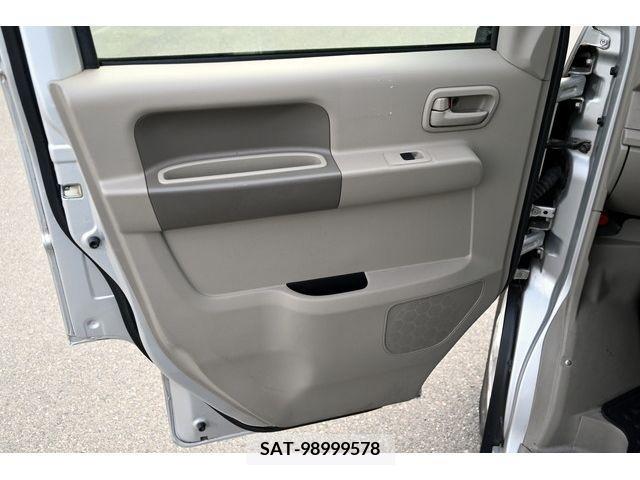 Suzuki EVERY 2014-03 268841-15