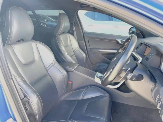 Volvo V60 2017-04 192926-11