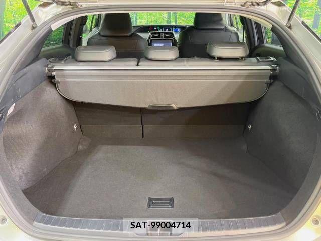 Toyota PRIUS 2016-04 393372-10