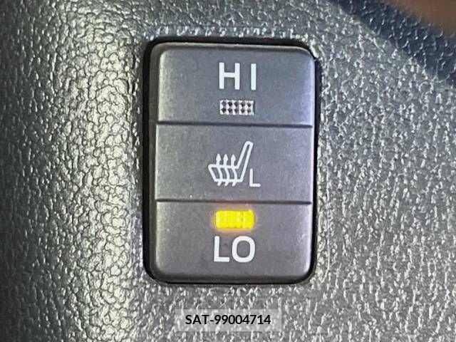 Toyota PRIUS 2016-04 393372-7