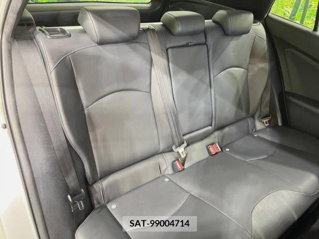 Toyota PRIUS 2016-04 393372-9