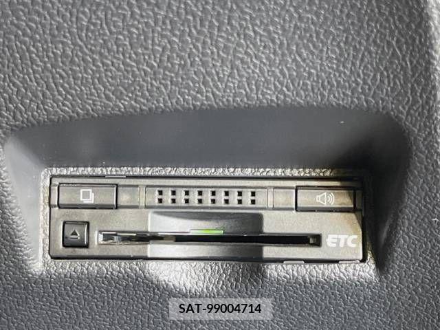 Toyota PRIUS 2016-04 393372-6