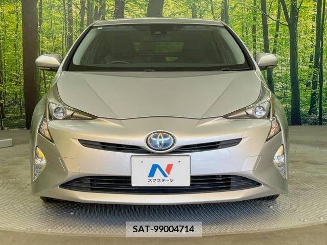 Toyota PRIUS 2016-04 393372-14