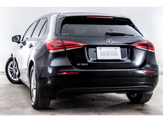 Mercedes Benz A-CLASS 2019-01 19380-13