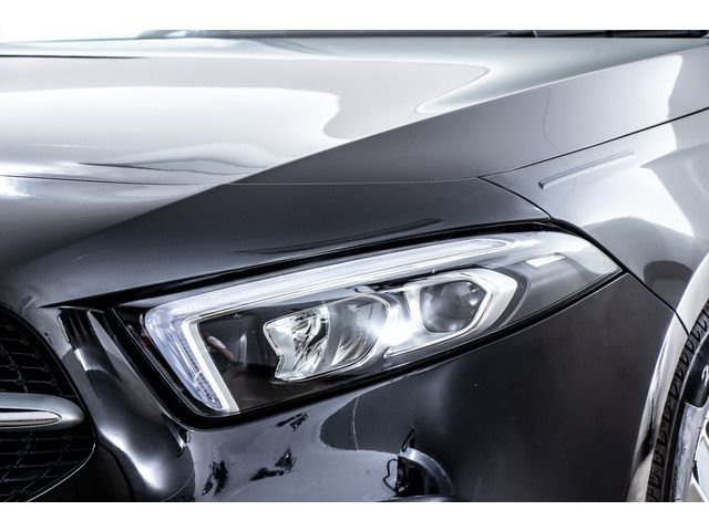 Mercedes Benz A-CLASS 2019-01 19380-18