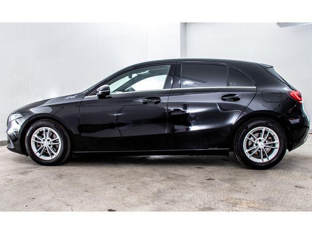 Mercedes Benz A-CLASS 2019-01 19380-15