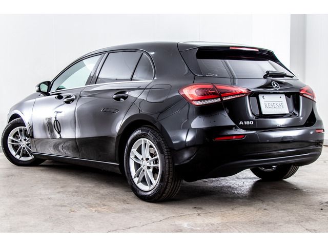 Mercedes Benz A-CLASS 2019-01 19380-14