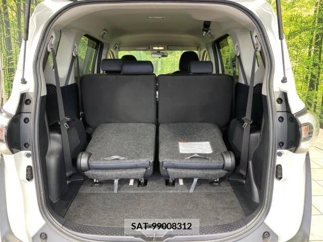 Toyota SIENTA 2015-11 375428-10