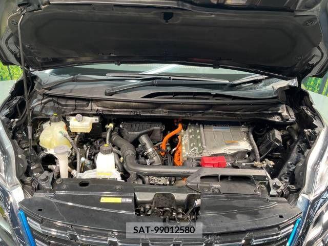 Nissan SERENA 2019-08 336493-19
