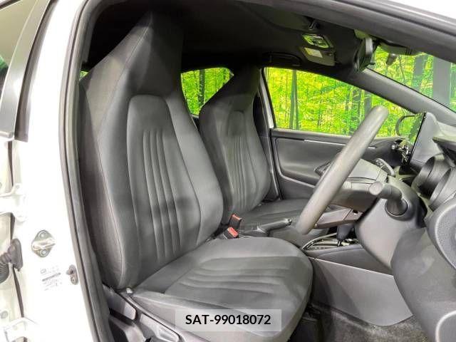 Toyota YARIS 2022-04 330631-8