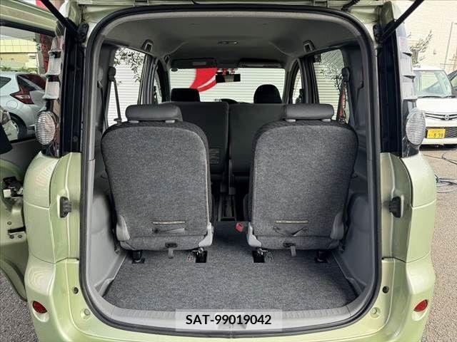 Toyota SIENTA 2009-09 349219-23