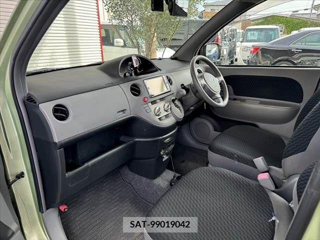 Toyota SIENTA 2009-09 349219-15