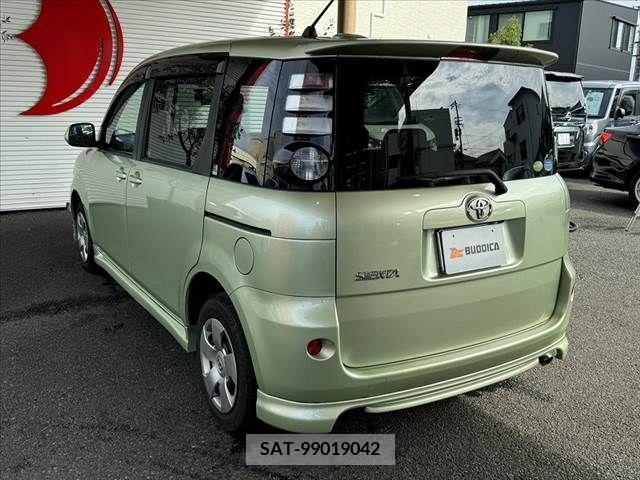 Toyota SIENTA 2009-09 349219-12