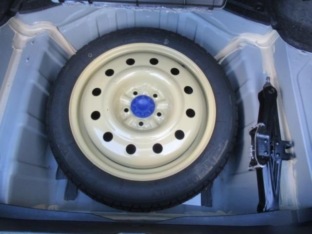 Toyota MARK X 2010-07 189449-26