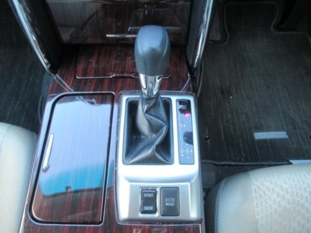 Toyota MARK X 2010-07 189449-12