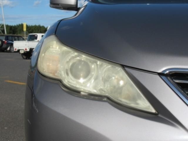 Toyota MARK X 2010-07 189449-15