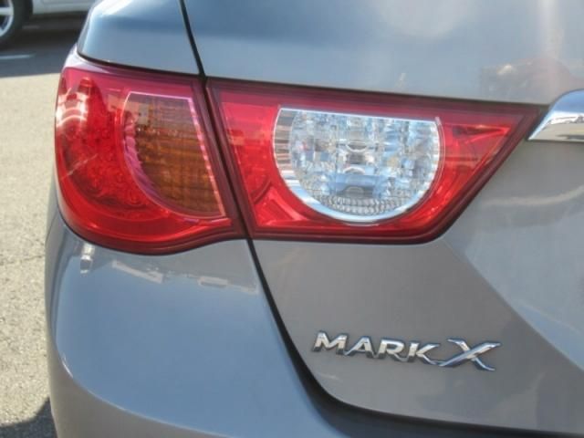 Toyota MARK X 2010-07 189449-18