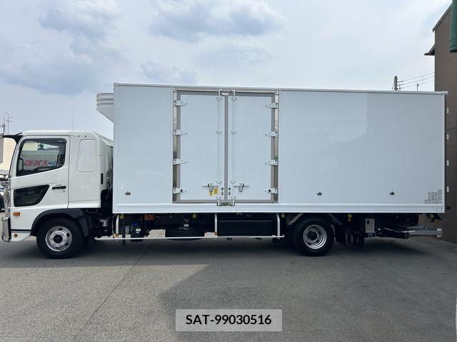 Hino RANGER 2024-03 393564-4