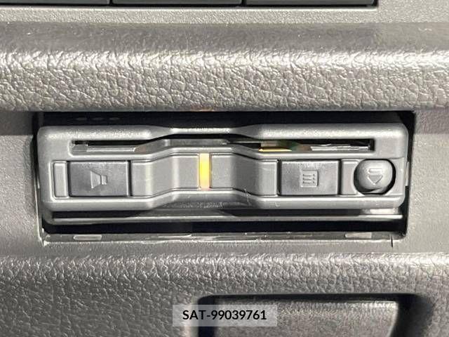 Suzuki HUSTLER 2021-05 330892-7