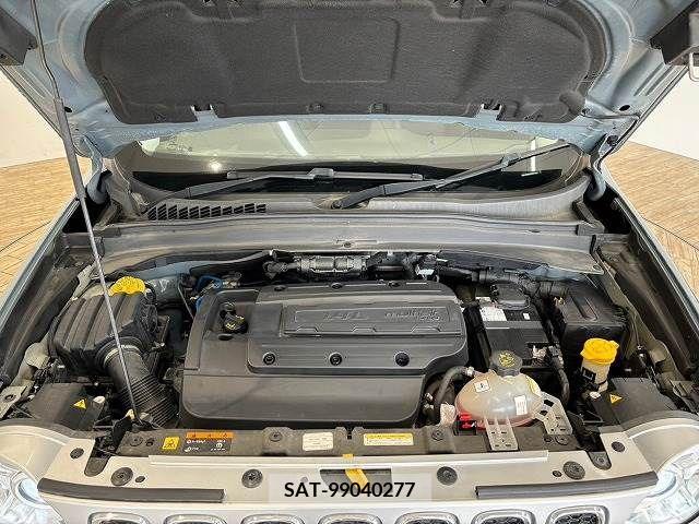 Jeep RENEGADE 2017-01 273291-19