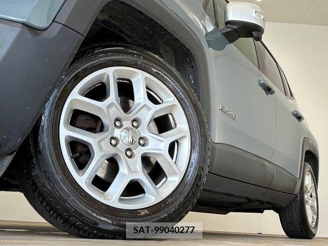 Jeep RENEGADE 2017-01 273291-17