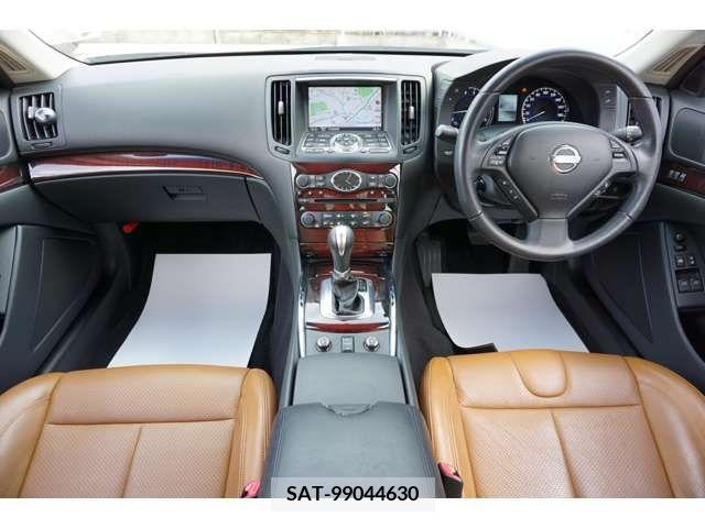 Nissan SKYLINE COUPE 2010-04 368343-6