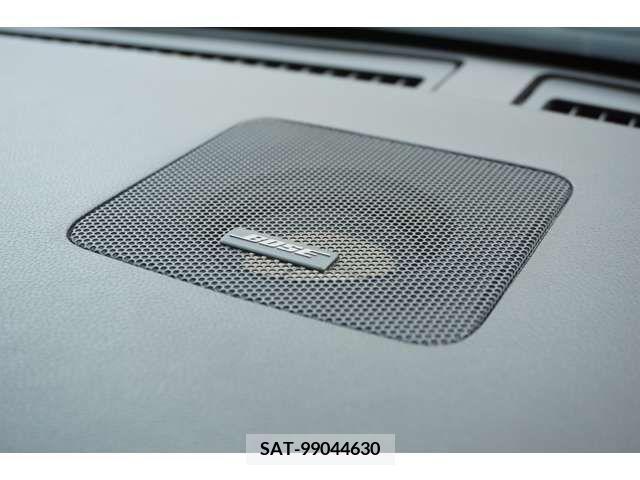 Nissan SKYLINE COUPE 2010-04 368343-9