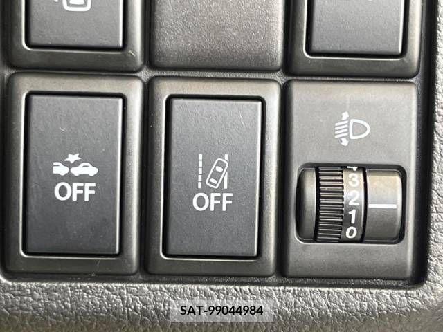 Suzuki SPACIA 2017-01 350422-6