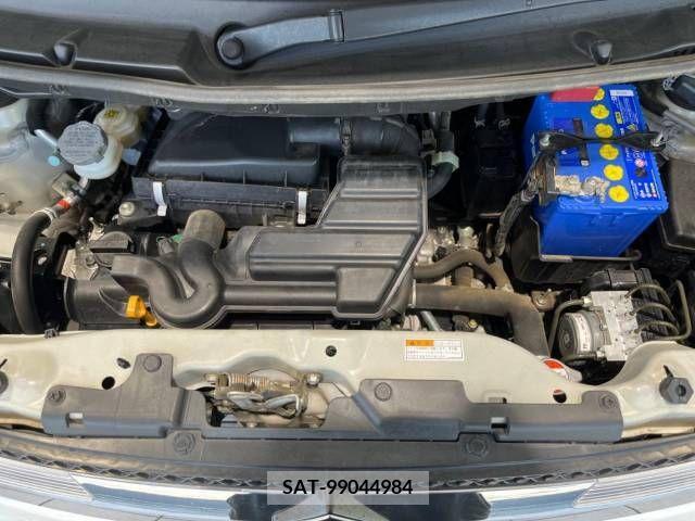 Suzuki SPACIA 2017-01 350422-18