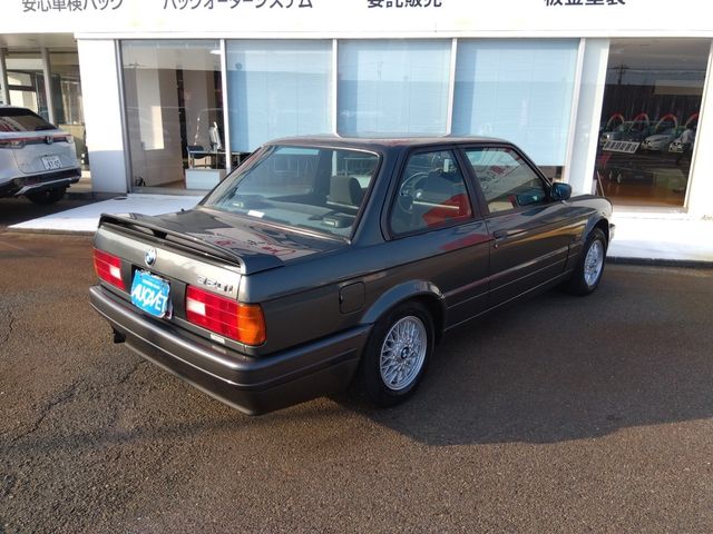 Bmw 3 SERIES 1989-01 12508-1