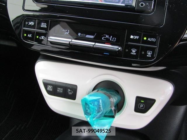 Toyota PRIUS 2016-09 322347-7
