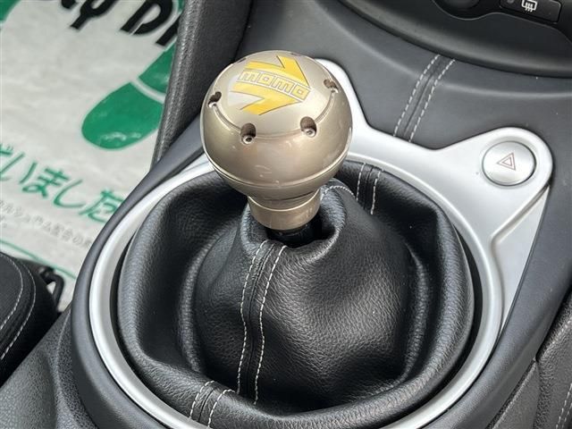 Nissan FAIRLADY Z 2009-03 24394-5
